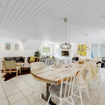 Erla - 2-3km From The Sea By Interhome *
