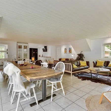 Сasa de vacaciones Erla - 2-3km From The Sea By Interhome *