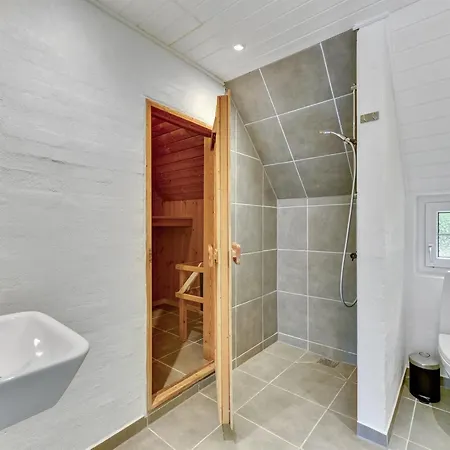 Feriehus Erla - 2-3km From The Sea By Interhome